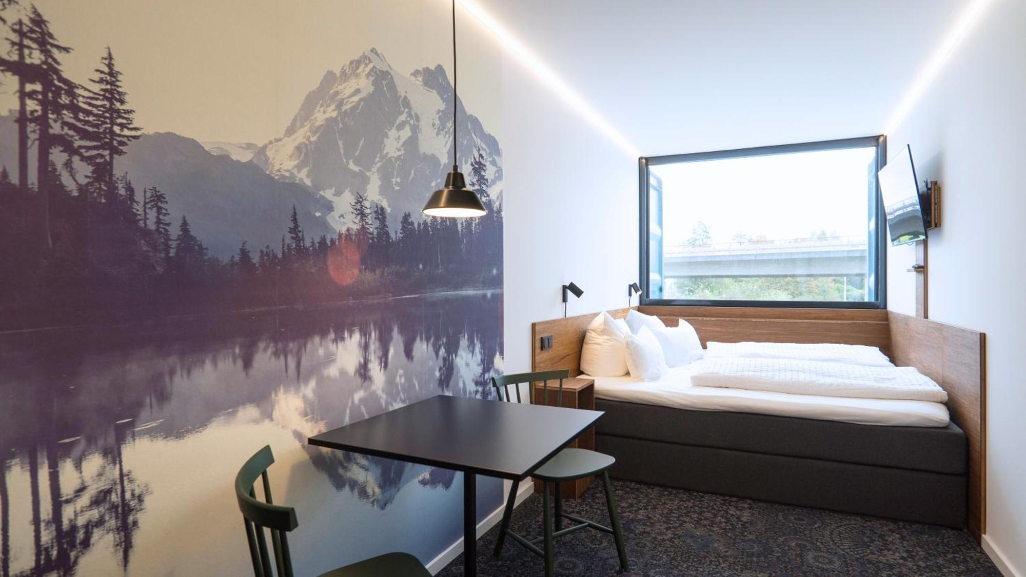 Tin Inn - Heinsberg - Das Hotel Aus Hochwertig Ausgebauten Ueberseecontainern Екстериор снимка